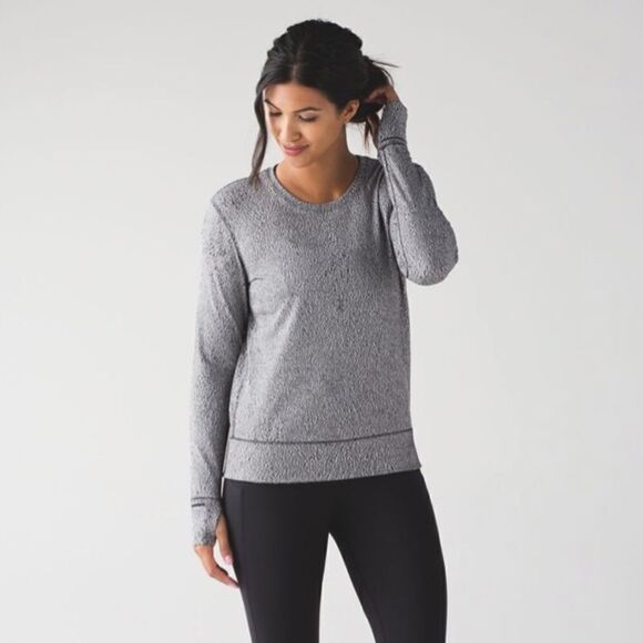 Lululemon long sleeve - Picture 1 of 7